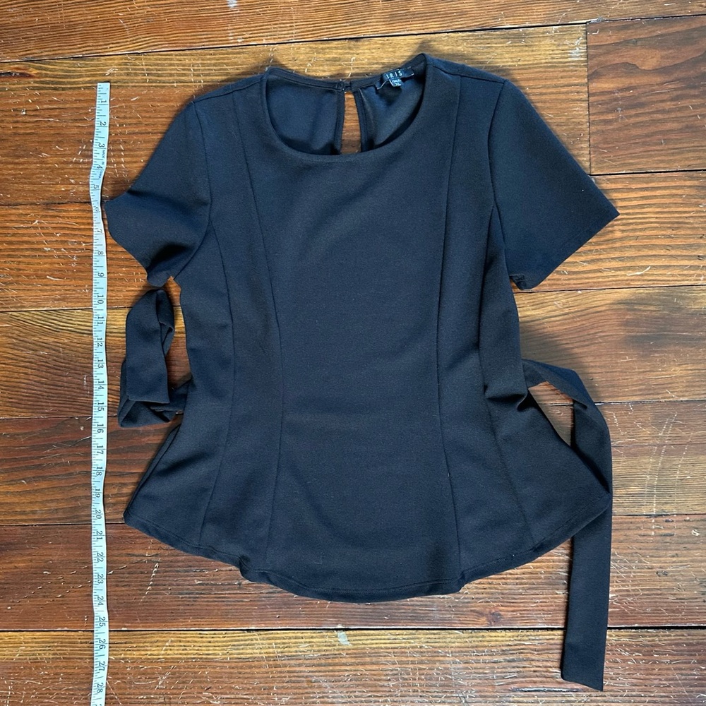 Iris Black Short Sleeve Blouse